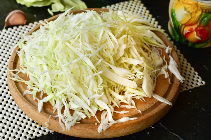 Cossack-style cabbage - prepared as easy as shelling pears
