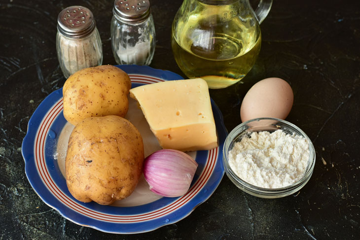 Potato pancakes with hard cheese - quick and easy to prepare