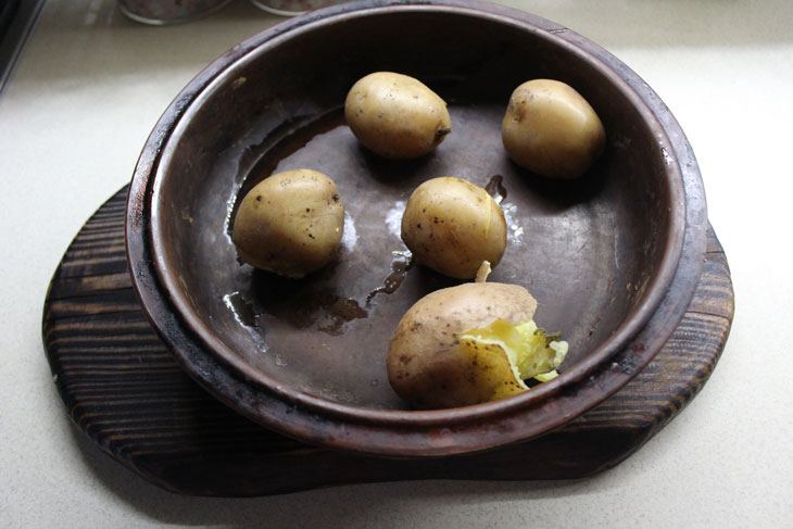 Italian-style potatoes in the oven - the perfect side dish for dinner