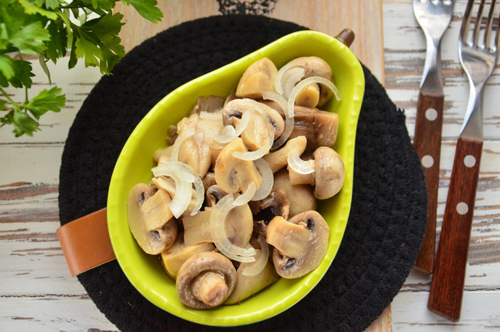 Marinated mushroom platter in 15 minutes - an amazing appetizer