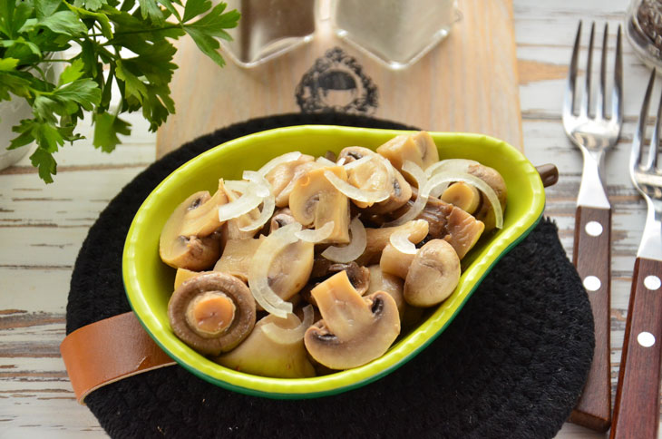 Marinated mushroom platter in 15 minutes - an amazing appetizer