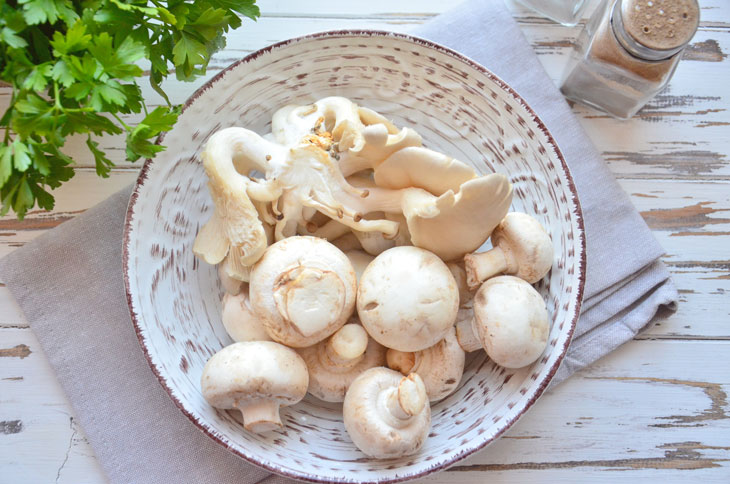 Marinated mushroom platter in 15 minutes - an amazing appetizer