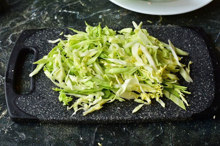 Salad "Gomelchanka" - juicy, tasty and satisfying