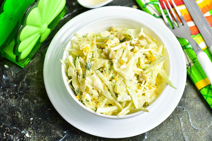 Salad "Gulistan" from young cabbage - a delicious spring recipe
