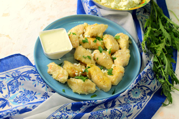 Potato gnocchi with salmon - very tender and tasty