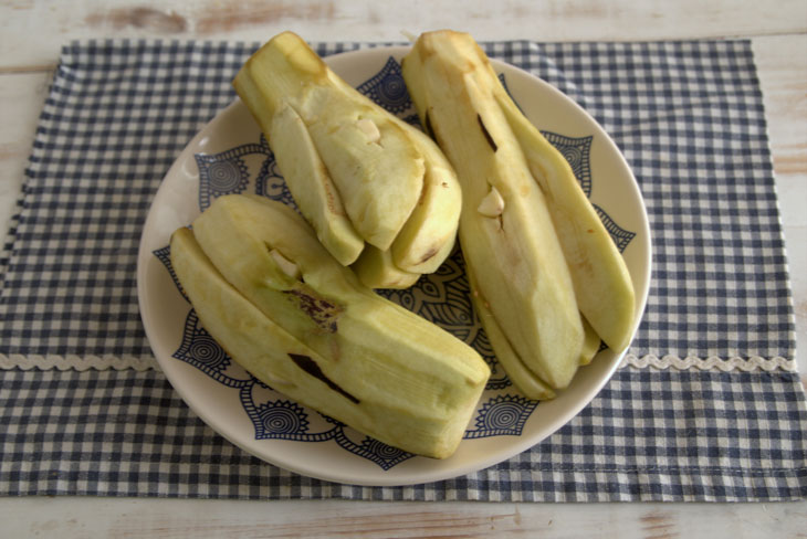 Eggplants stuffed with garlic for the winter in Armenian style
