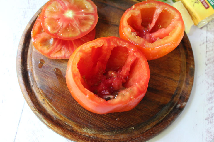 Stuffed tomatoes with couscous, cheese and nuts - a step by step recipe with a photo