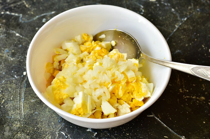 Salad "Gentle" with chicken - festive and tasty