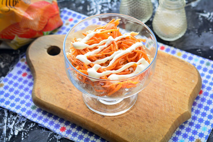 Salad "Rubies in the snow" - bright and festive