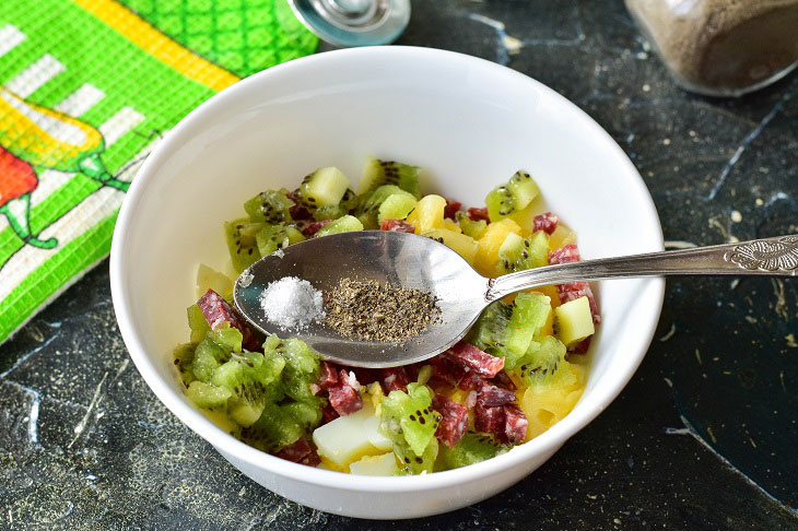 Salad "Tropicanka" - an interesting and original recipe