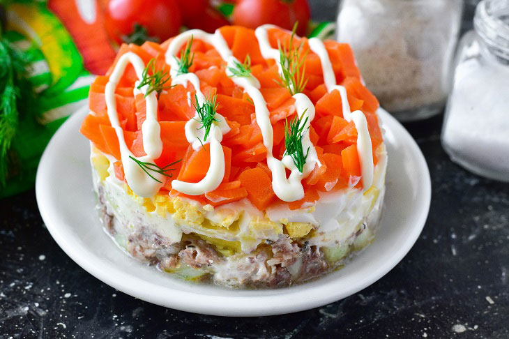 Salad "Sardines under a fur coat" - bright and festive