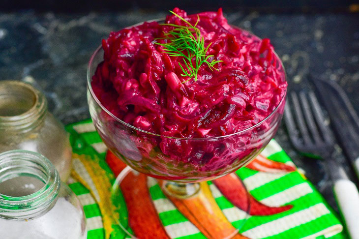 Salad "Friendship" with beets - healthy and tasty