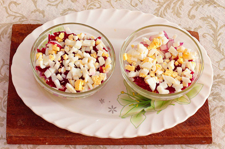 Salad "Count" with beets - tasty and spicy