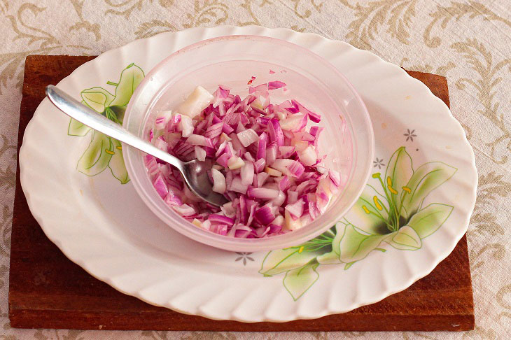 Salad "Count" with beets - tasty and spicy