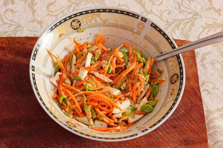 Salad "Zhigulevskiy" - tasty and satisfying