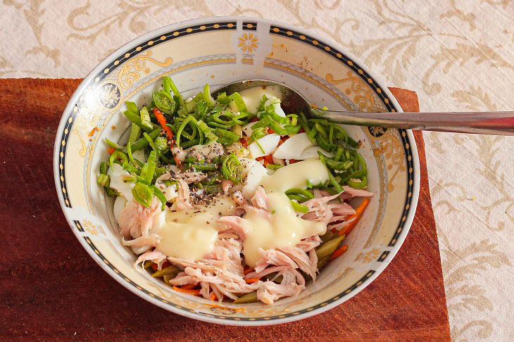Salad "Zhigulevskiy" - tasty and satisfying