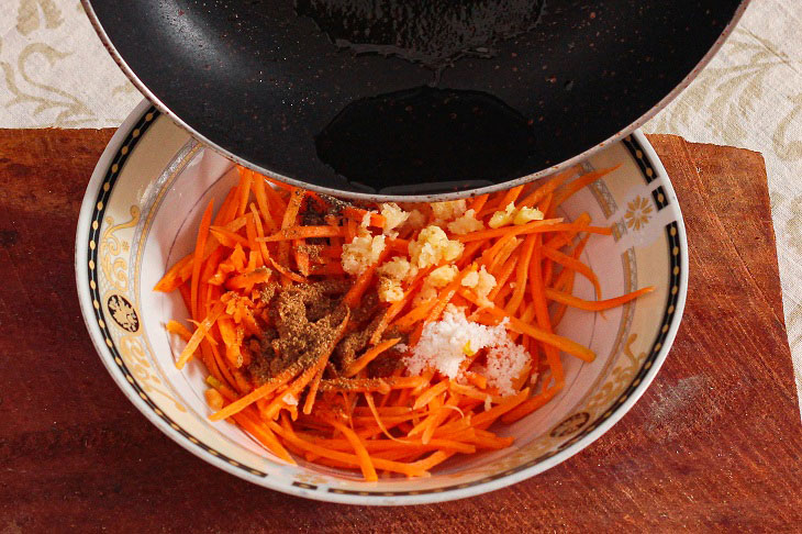 Salad "Zhigulevskiy" - tasty and satisfying