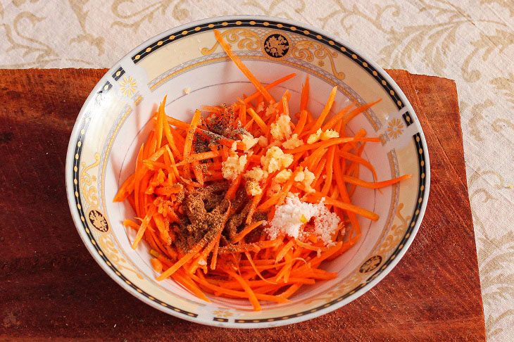 Salad "Zhigulevskiy" - tasty and satisfying