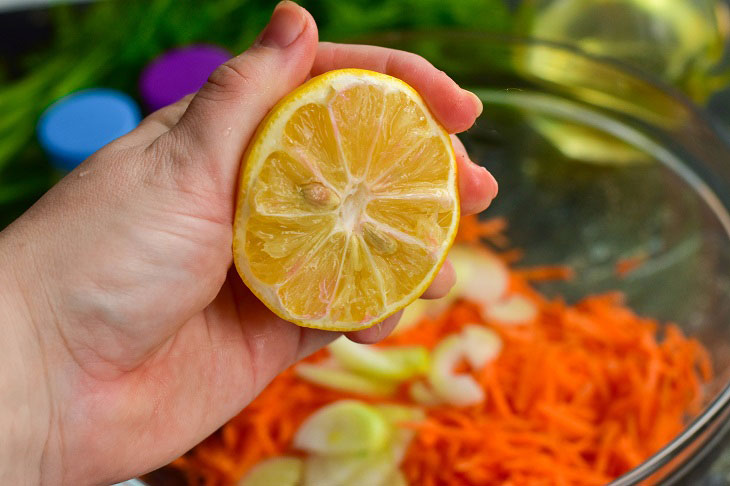 French carrot salad - healthy and original