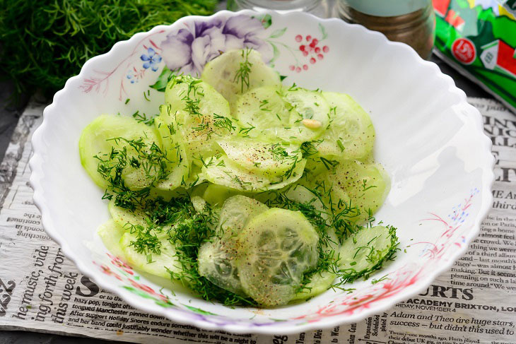 Salad "Miseria" in Polish - simple, budget and delicious