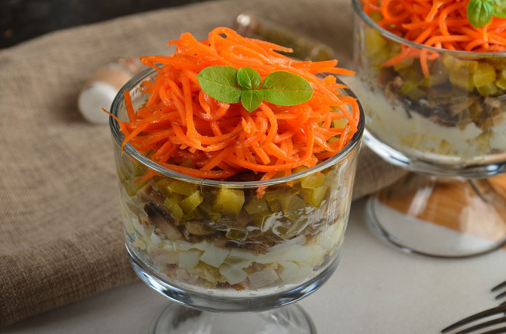 Salad "Isabella" with Korean carrots - simple and festive