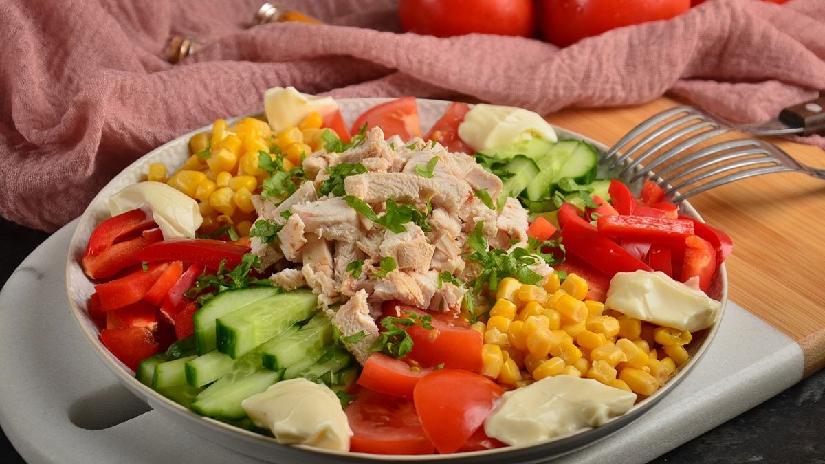 Salad “Mosaic” with chicken – an appetizing and festive recipe