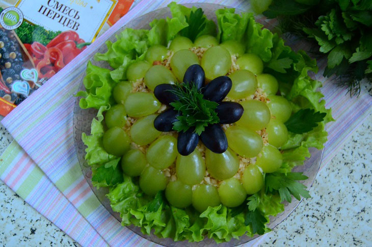 Salad "Tiffany" with ham and mushrooms - delicious, hearty and elegant