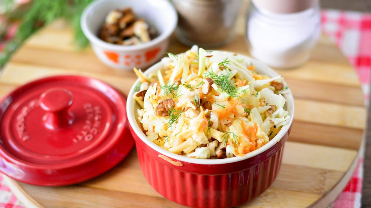 Salad “Kremlin” – a very tasty and simple recipe