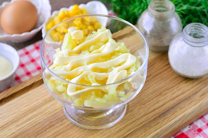 Salad "Mimosa" with corn - juicy, appetizing and festive