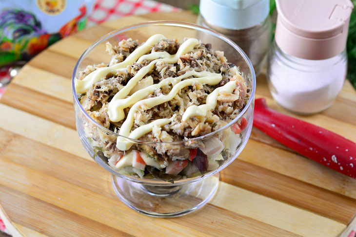 Salad "Sea bottom" with crab sticks - tasty and elegant