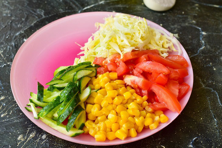 Salad "Rainbow" - beautiful, bright and low-calorie