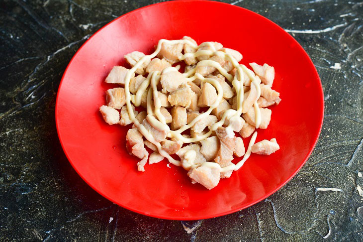 Salad "Beads in the Snow" - a beautiful recipe for the New Year's table