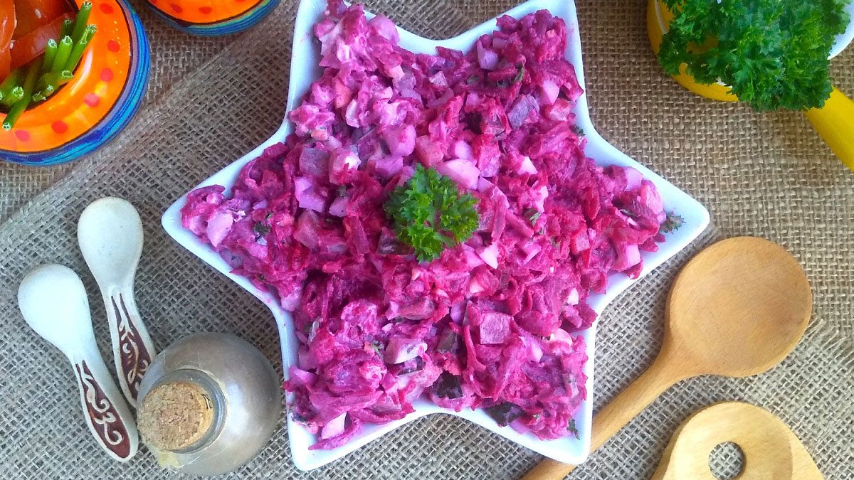 Beet salad with egg – simple, budget and delicious
