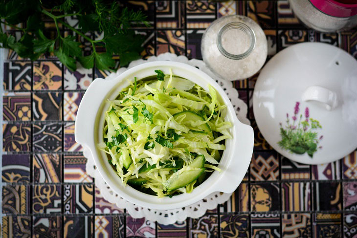 Salad "Soviet public catering" - simple, healthy and dietary