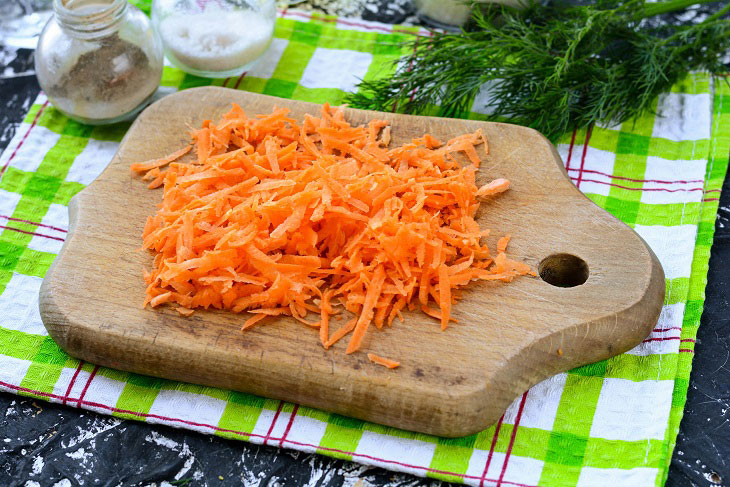 Salad "Vitamin" from cabbage and carrots - healthy, tasty and budget