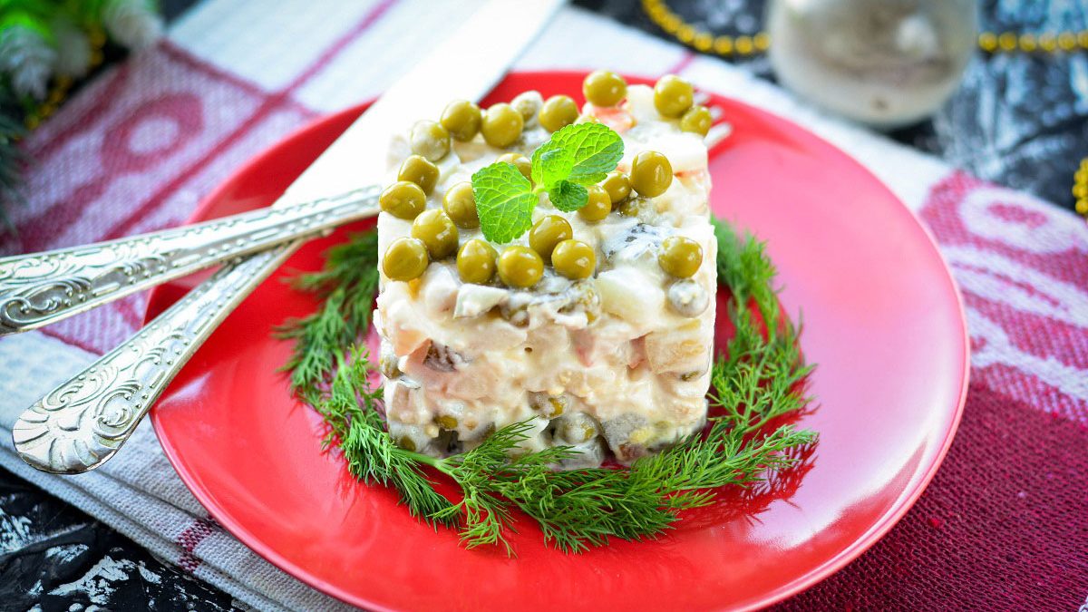 Salad “Olivier” with chicken – festive and tasty