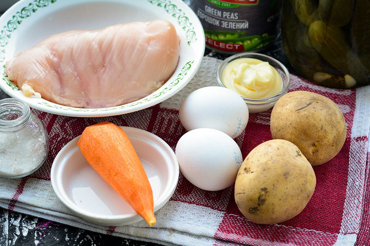 Salad "Olivier" with chicken - festive and tasty