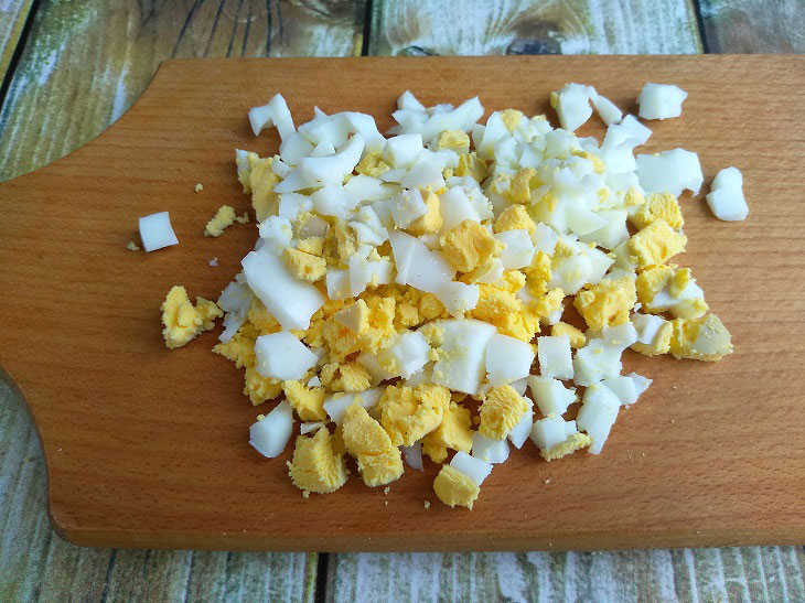 Salad "Easter Bunny" - will delight adults and children at the festive table