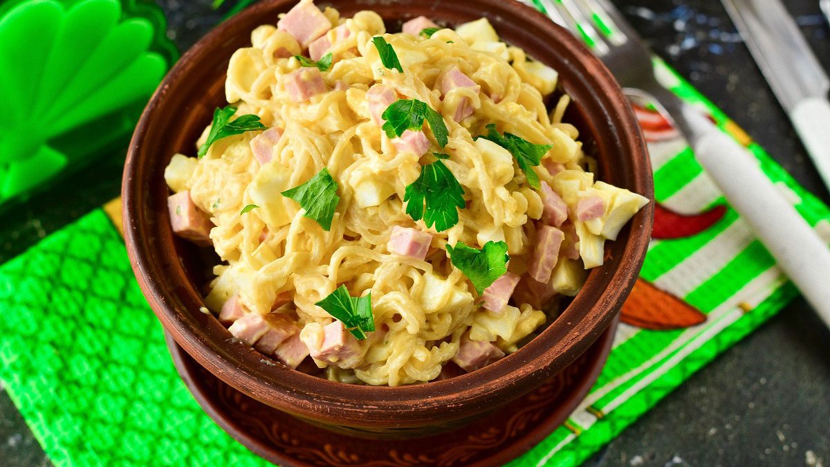 Salad of Mivina (noodles) with boiled sausage – it will fit even on the festive table