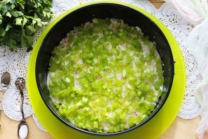 Salad "Piquant crab" - very tasty, hearty and elegant