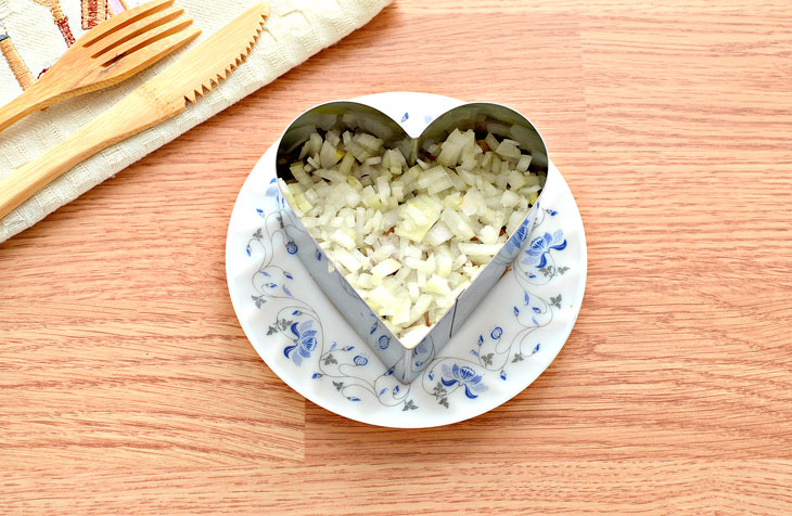 Herring under a fur coat for Valentine's Day - a special presentation and taste