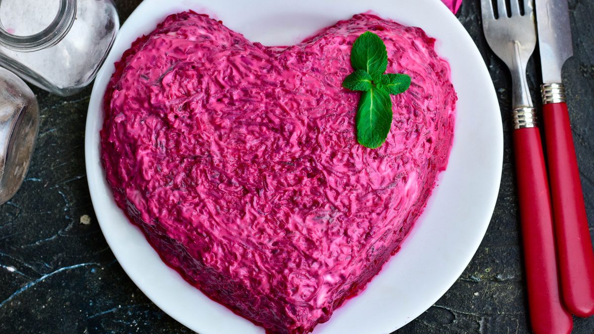 Salad “Heart” on February 14 – festive, bright and very tasty