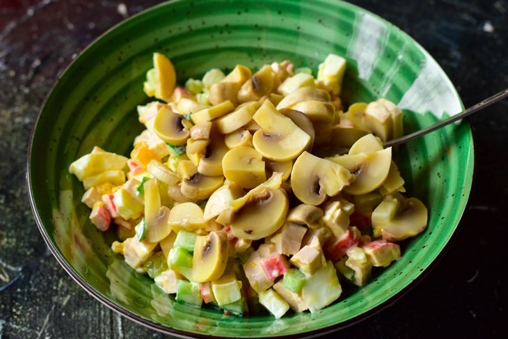 Salad "Alenka" - a simple recipe for every day and for a holiday