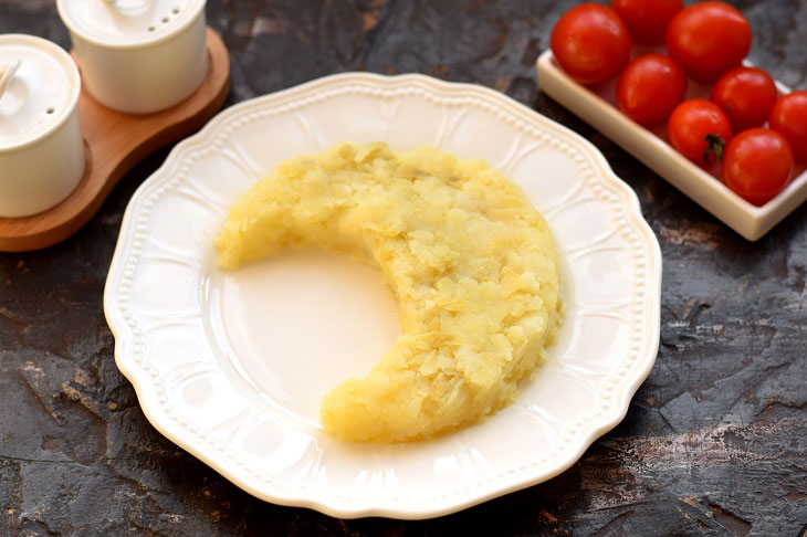 Salad "Watermelon slice" with chicken - it will decorate any holiday table