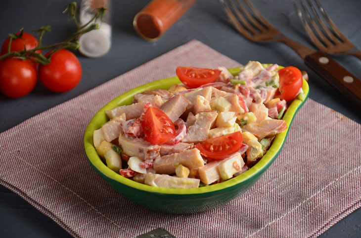 Salad "Parisel" with smoked chicken - an original dish on the festive table