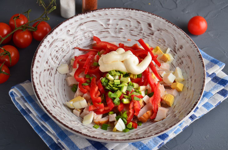 Salad "Parisel" with smoked chicken - an original dish on the festive table