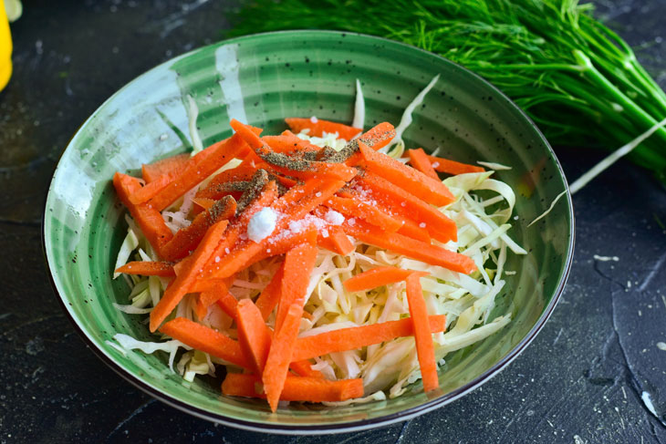 Salad "Cole Slow" - very healthy, unusual and tasty