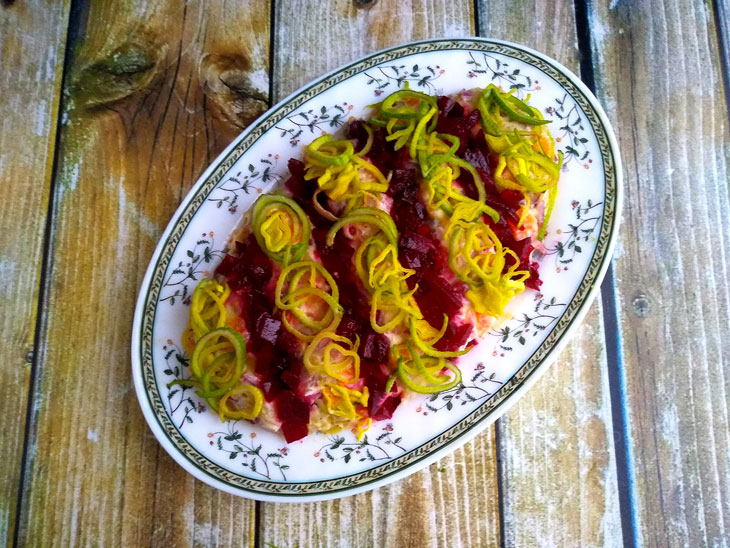 Salad "Fur coat in a new way" on the New Year's table