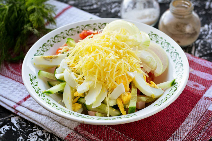 Bakhor salad with sausage - spicy, simple and original