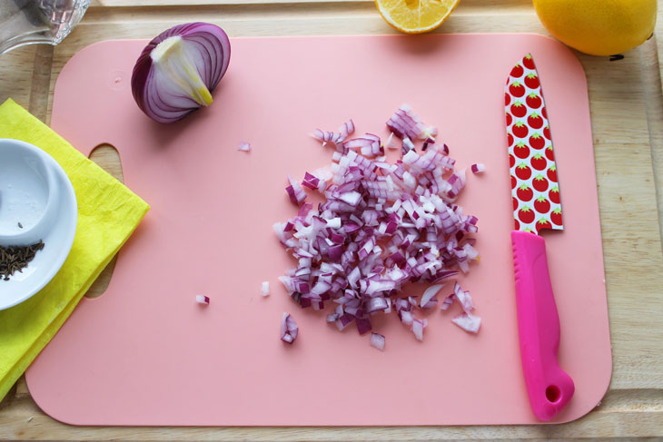 Avocado Tuna Salad - delicious, festive and easy to prepare